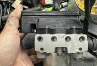 SỬA CHỮA PHANH ABS CỦA XE MINI COOPER