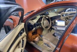 GARAGE CHUYÊN SỬA CHỮA HỘP ECU PORSCHE-AUDI-VOLKSWAGEN