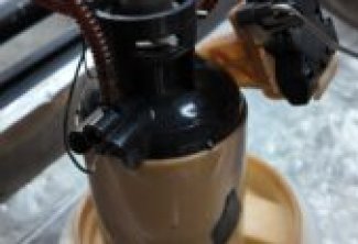 SỬA CHỮA BƠM XĂNG MERCEDES-BENZ GLA-CLASS TẠI VES WORKSHOP