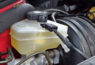 LỖI ABS KẸT DẦU VÀ LỖI MÔ TƠ BƠM ABS